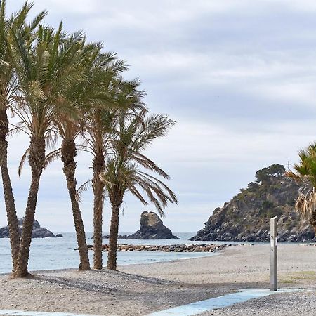 Apartment 250 M From The Beach Almuñécar Exteriör bild