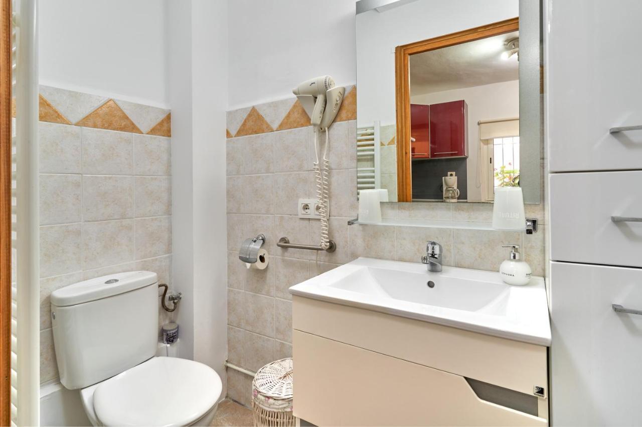 Apartment 250 M From The Beach Almuñécar Exteriör bild